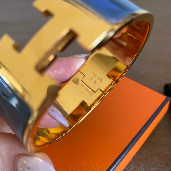 Hermes Clic Clac H Bracelet - Picture 6 of 16
